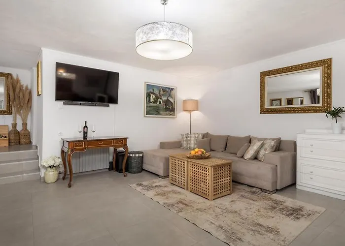 Toto I Lala Apartman Rukavac